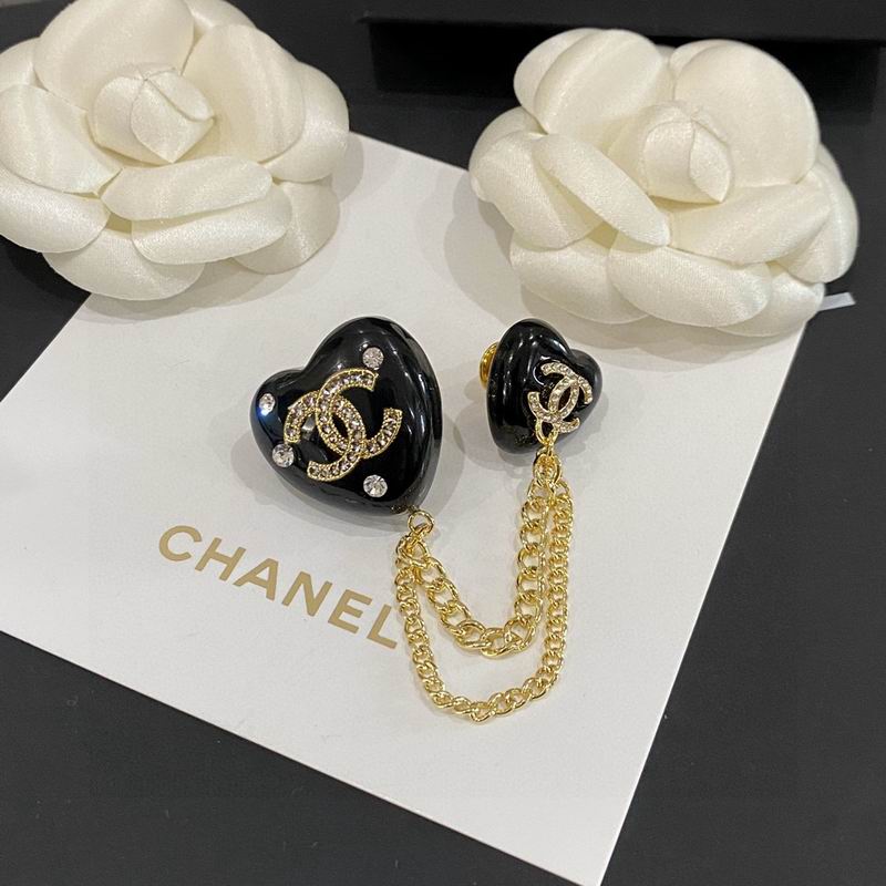 Chanel Brooch 1lyx169